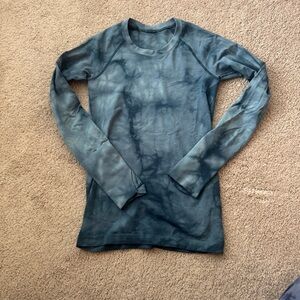 Lululemon Long Sleeve Workout Top